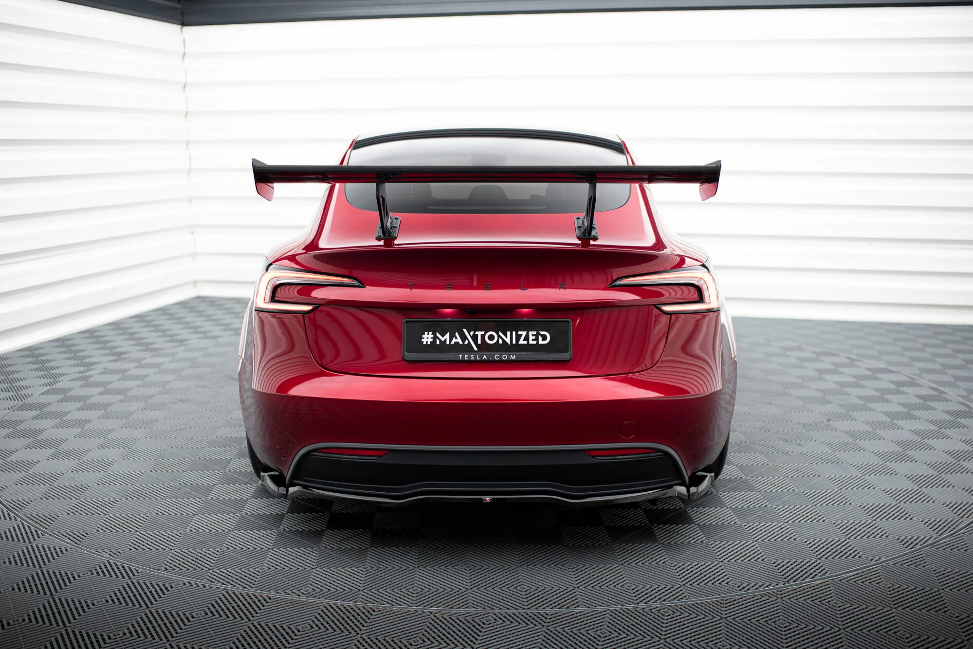 CARBON SPOILER TESLA MODEL 3 - Image 6