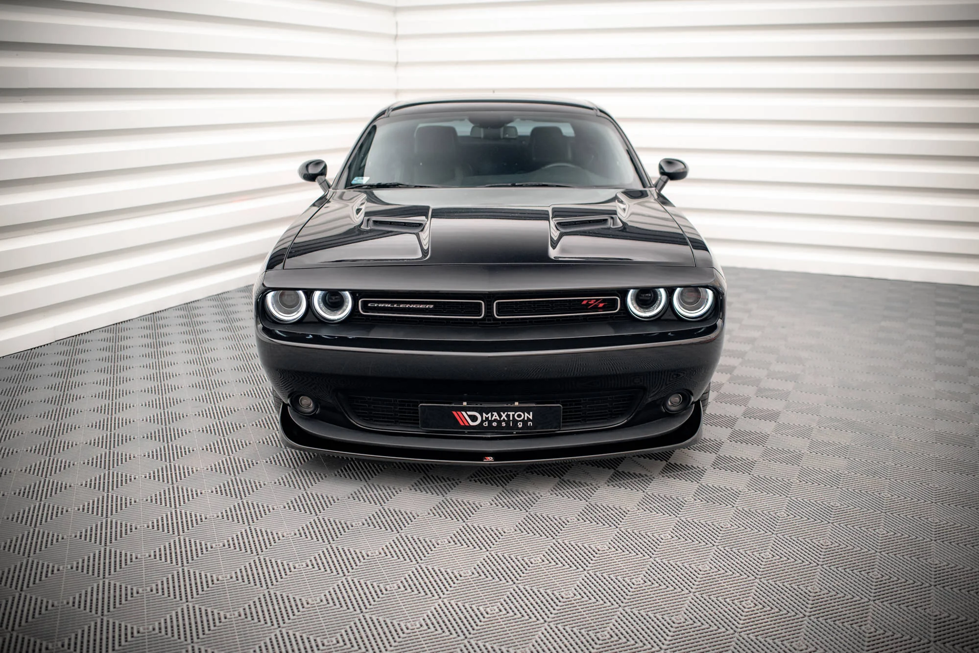 FRONT SPLITTER DODGE CHALLENGER RT MK3 FACELIFT - Image 3