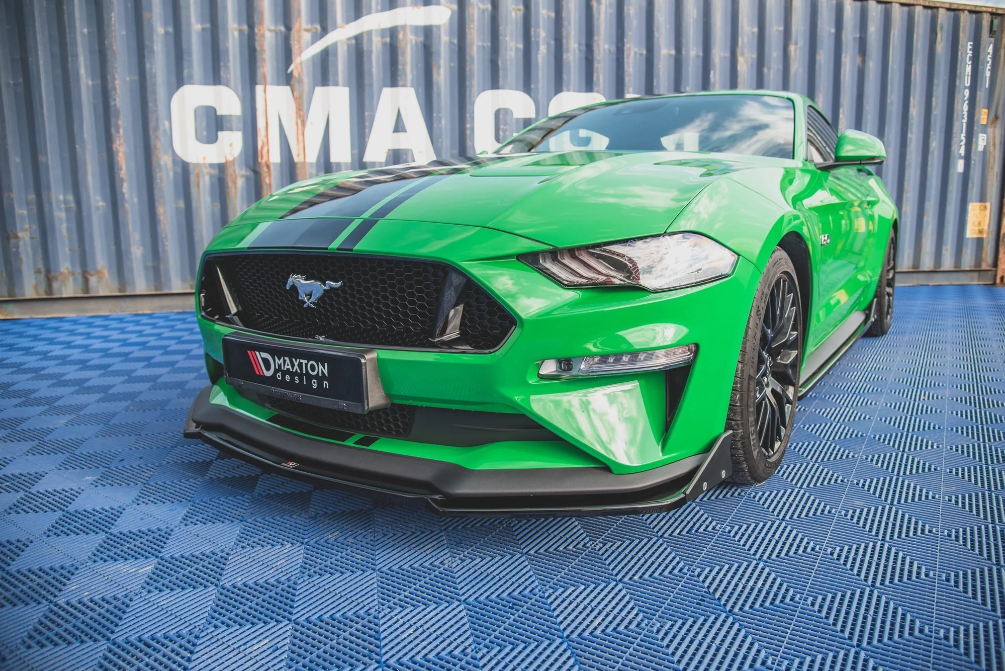 FRONT SPLITTER V.2 + FLAPS FORD MUSTANG GT MK6 FACELIFT - Image 2