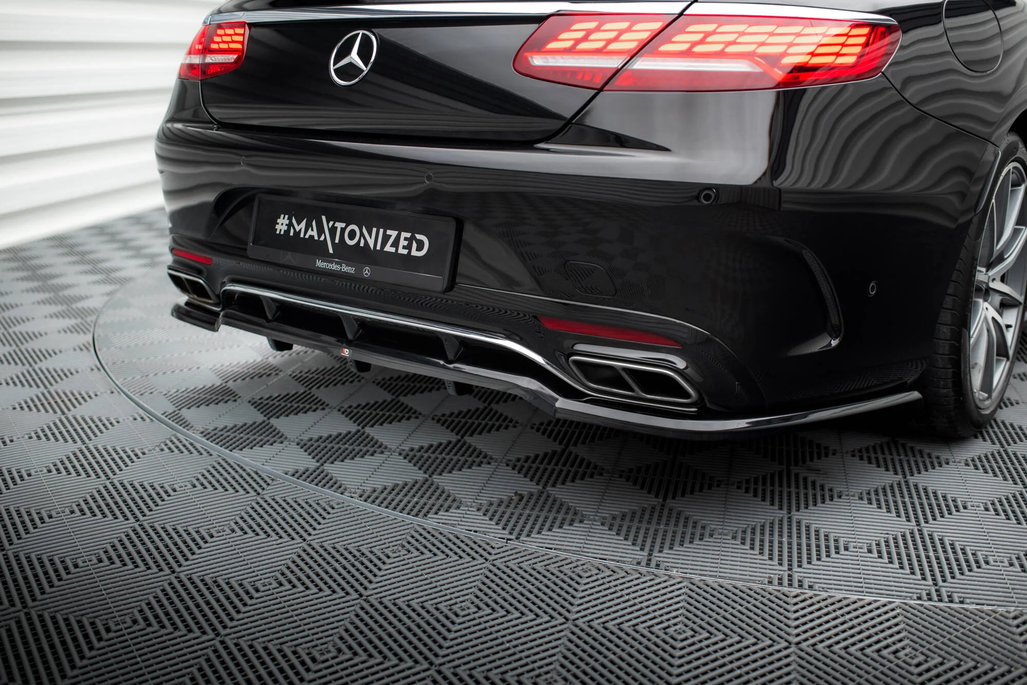 Rear Splitter (with vertical bars) Mercedes-Benz S Coupe AMG-Line C217 Facelift - Image 9