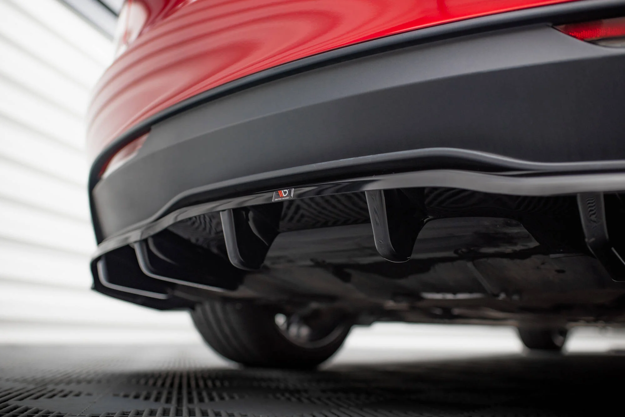 REAR SPLITTER (WITH VERTICAL BARS) V.1 TESLA MODEL 3 PROJECT HIGHLAND (FACELIFT) - Image 3