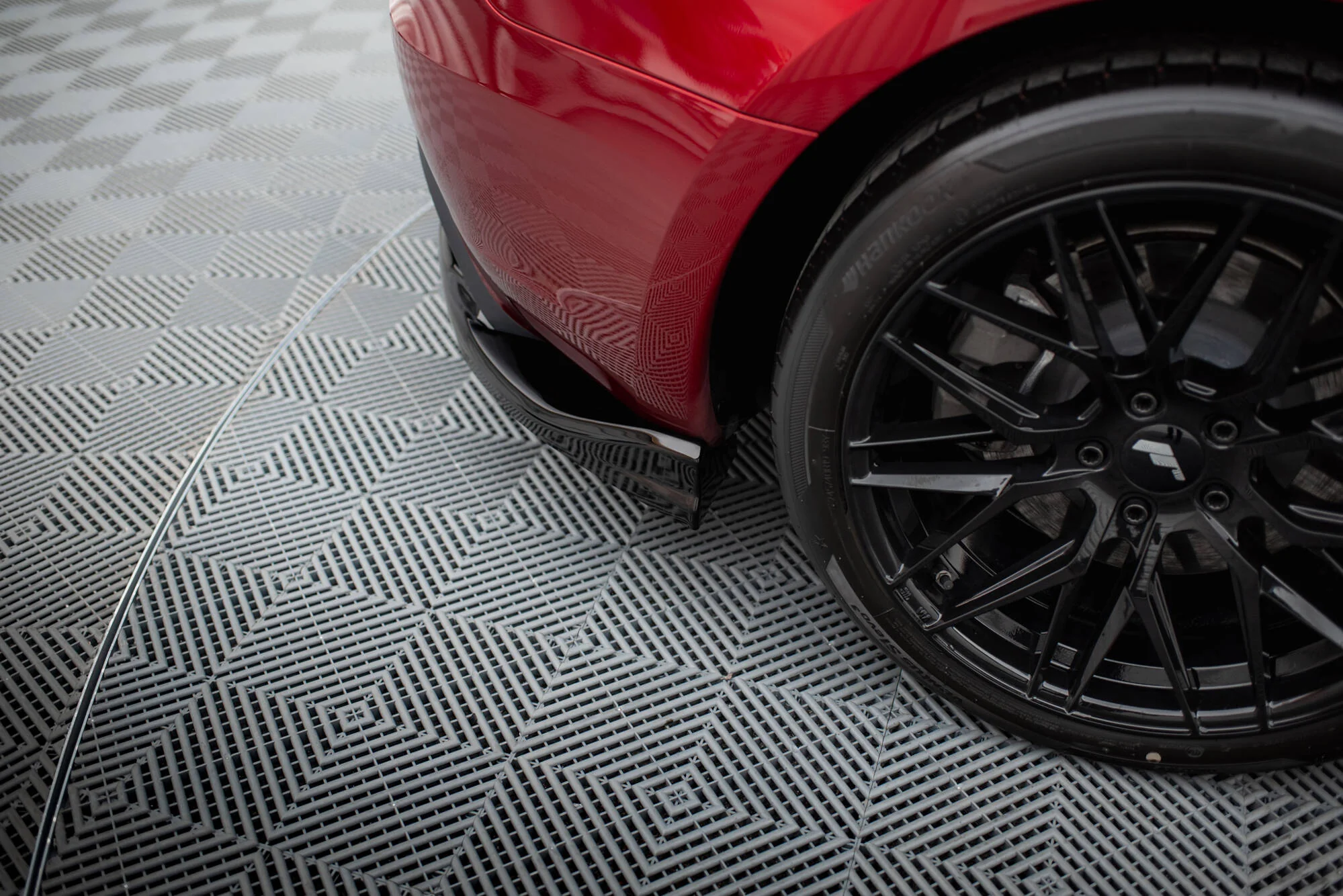 REAR SPLITTER (WITH VERTICAL BARS) V.1 TESLA MODEL 3 PROJECT HIGHLAND (FACELIFT) - Image 6