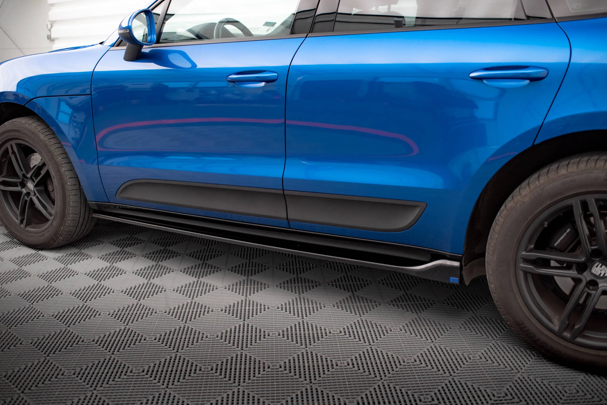 SIDE SKIRTS DIFFUSERS PORSCHE MACAN MK1 - Image 3