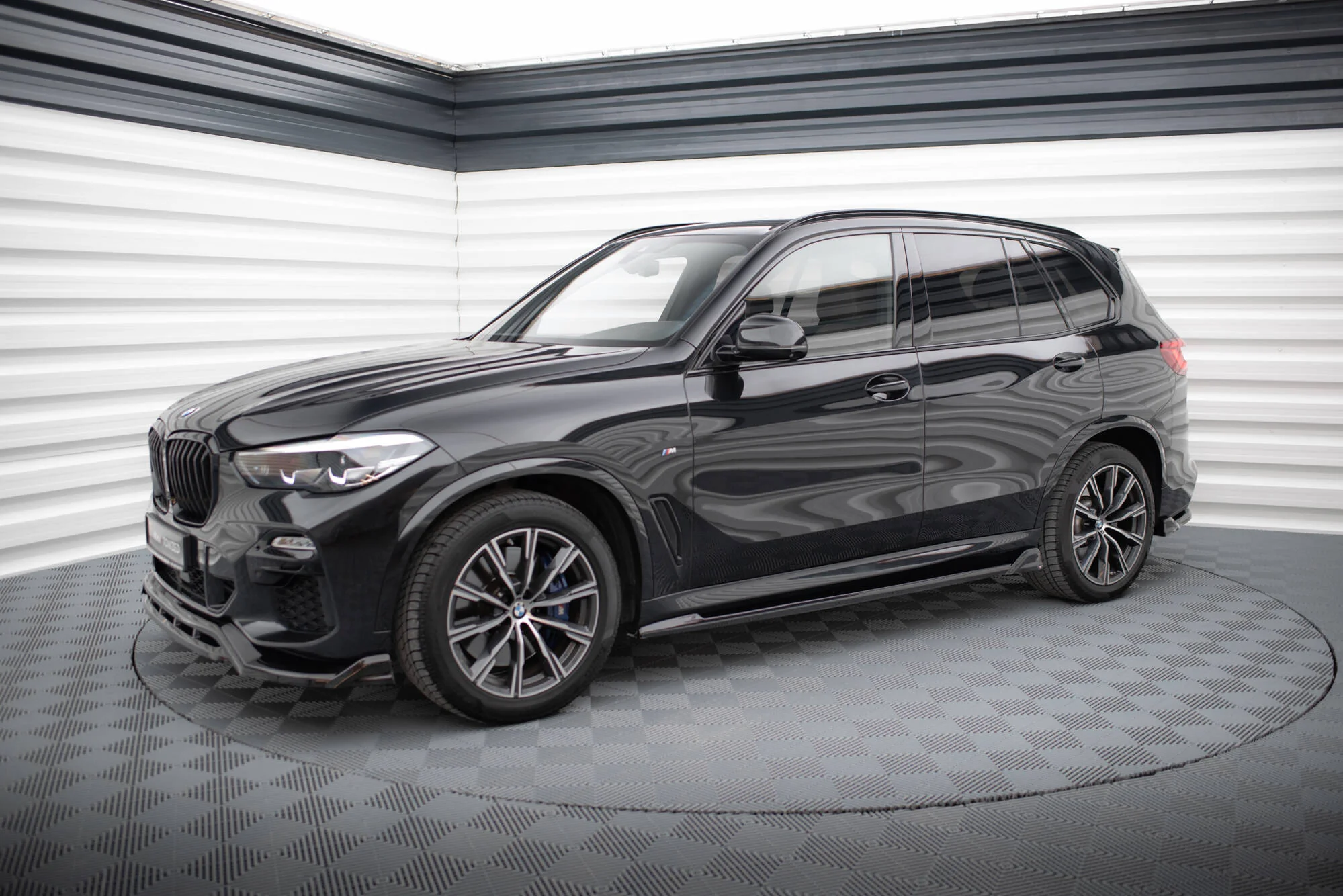 SIDE SKIRTS DIFFUSERS V.2 BMW X5 M-PACK G05 - Image 3