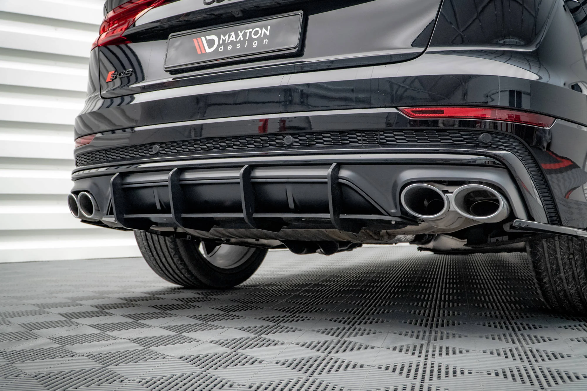 STREET PRO REAR DIFFUSER AUDI SQ8 MK1 - Image 3