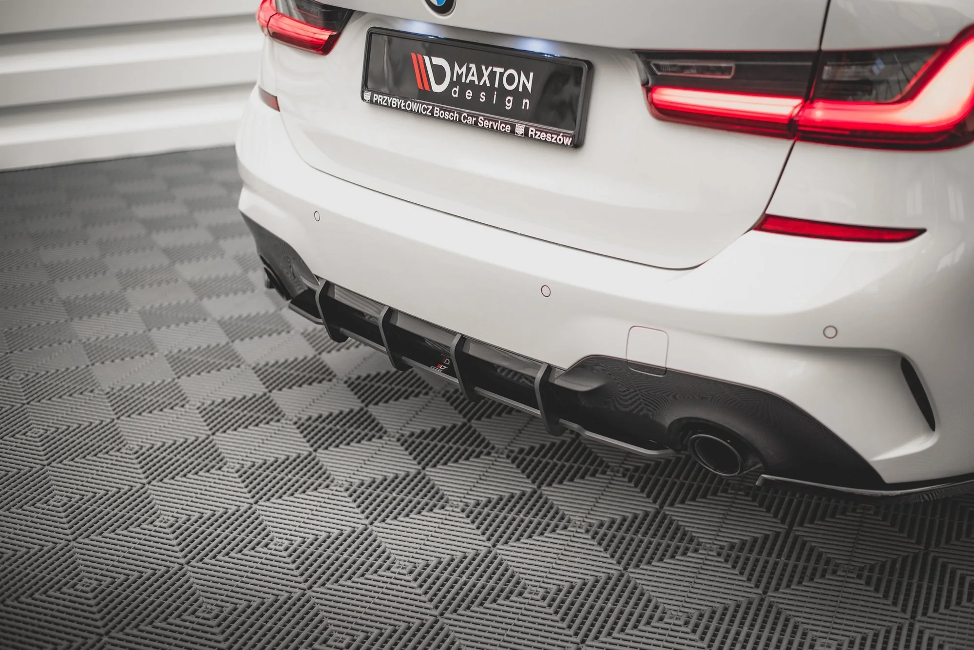 STREET PRO REAR DIFFUSER BMW 3 G20 / G21 M-PACK - Image 3