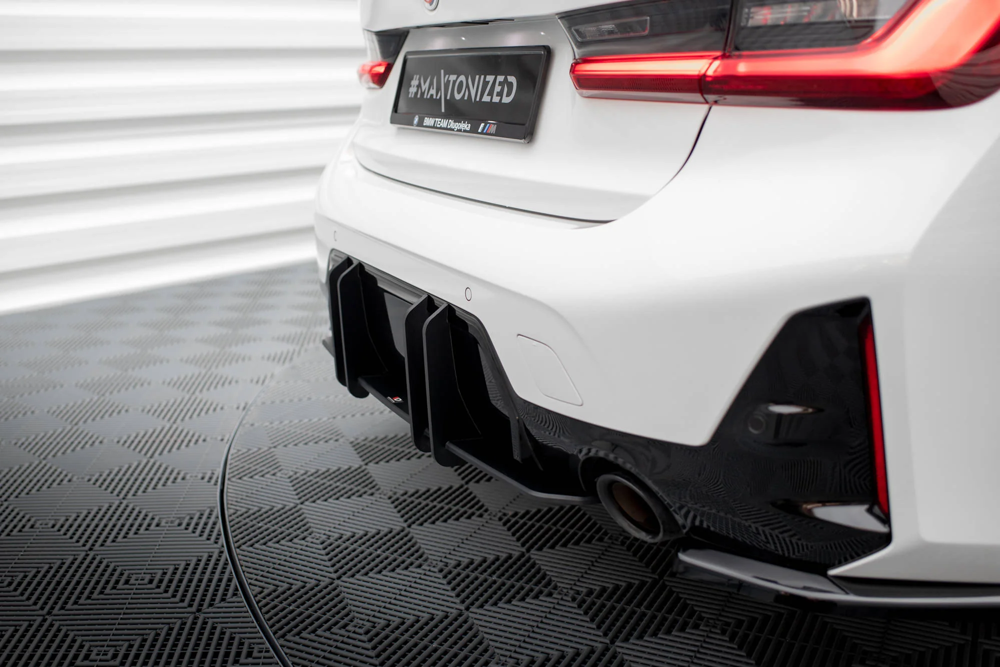 STREET PRO REAR DIFFUSER BMW 3 M-PACK G20 / G21 FACELIFT - Image 2