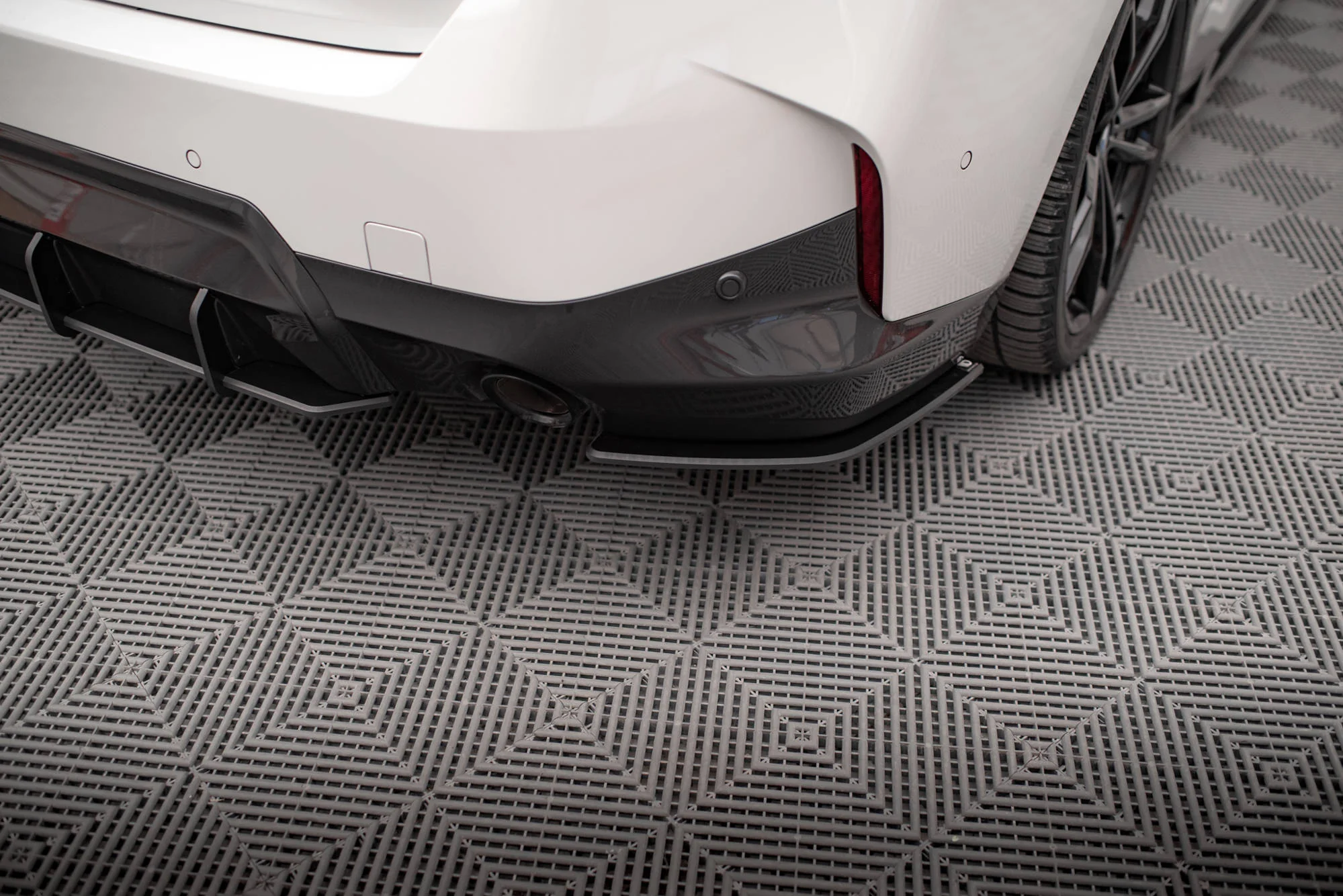 STREET PRO REAR SIDE SPLITTERS BMW 2 COUPE M-PACK G42 - Image 3