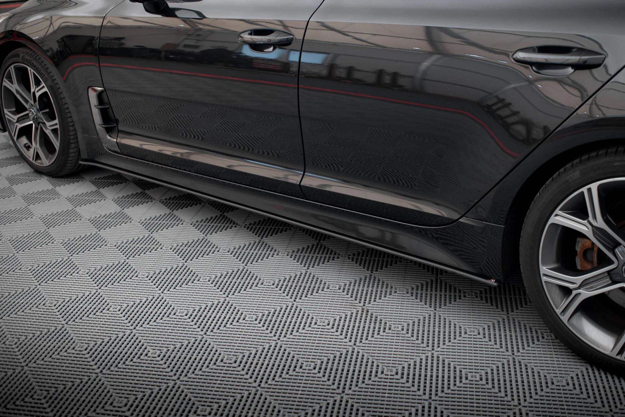 STREET PRO SIDE SKIRTS DIFFUSERS KIA STINGER GT-LINE MK1 - Image 4